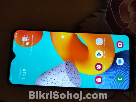 Samsung m32